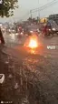 전기줄이 물웅덩이에 빠짐 전기줄이 물웅덩이에 빠짐 - 관련 글 썸네일