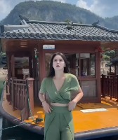 삐끼삐끼춤과 비슷하게 중국에서 유행중인 춤. - 관련 글 썸네일