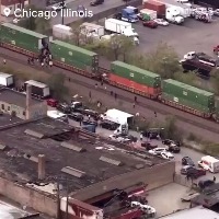 미대륙에서 일어난 기차 화물 강탈 현장 - 관련 글 썸네일