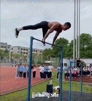 흔하디흔한 철봉달인 .gif 흔하디흔한 철봉달인 .gif - 관련 글 썸네일