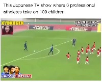 프로선수 3명 vs 어린이 100명 축구 경기 프로선수 3명 vs 어린이 100명 축구 경기 - 관련 글 썸네일