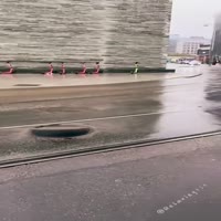 초강풍이 만들어낸 밈들. - 관련 글 썸네일