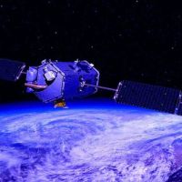 백악관, NASA에 중요 위성 파괴 명령 - 관련 글 썸네일