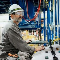 애플, 美 6천억 달러 투자 확대 및 야심찬 프로그램 발표 - 관련 글 썸네일