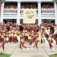 미국 여대생 치어리더 모집 영상 - 관련 글 썸네일