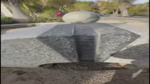 돌이 떨어지면 음악이 완성 - 관련 글 썸네일