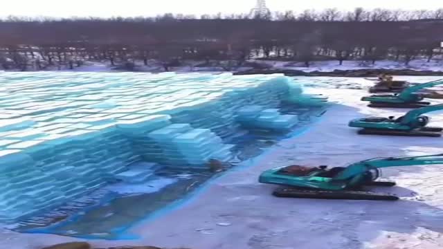 대규모 얼음 생산 현장 - 관련 글 썸네일