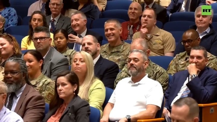 가짜 성경 구절 인용한 정치인 - 관련 글 썸네일